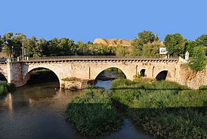 Henares Bridge, Guadalajara.jpg