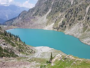 Kundol Lake, Utror Valley.jpg