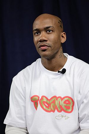 Stephon Marbury @ Amazon Fishbowl 2.jpg