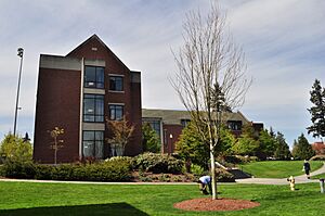 UPS - Wyatt Hall 03