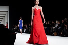 Carolina Herrera AW14 08