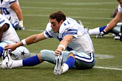 Drew Bledsoe stretching