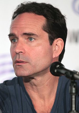 Jason Patric (25525400254) (cropped).jpg