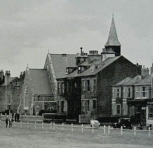 St Saviours Church Walmer (2b)