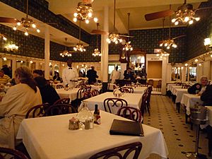 2009-0228-NOLA-004-Galatoires