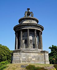 Burns Monument (43281676364)