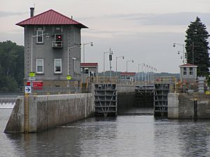 Federal lock 2006