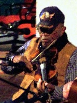 Joe Thompson (musician).jpg