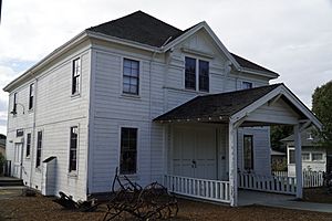 Meek Mansion Carriage House