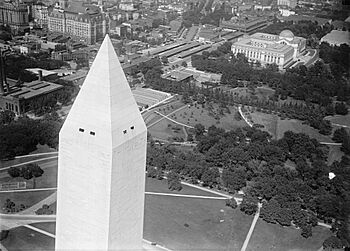 NATIONAL MUSEUM, NEW. AIRVIEW. AT REAR