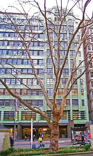 Railway House (1936) in Sydney.jpg