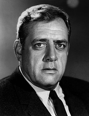 Raymond-Burr-1968-cropped.jpg