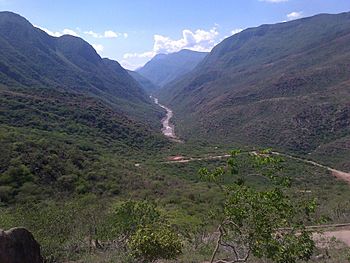 Rio Sogamoso Via Zapatoca.jpg