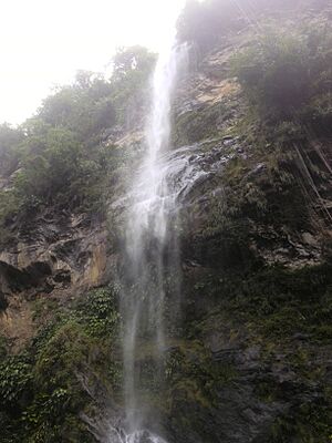 TnT Maracas Falls 3