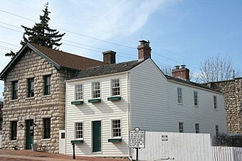 TwainBoyhoodHomeMuseum.jpg