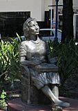 Clarice Lispector statue