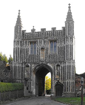 Colchester StJohns AbbeyGate