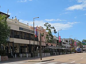 Flinders St, Townsville