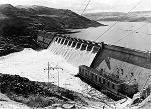 Grand Coulee Dam no forebay