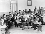 Indian Residential School, (Fort) Resolution, Northwest Territories - Pensionnat indien catholique de (Fort) Resolution (Territoires du Nord-Ouest) (14112742441)