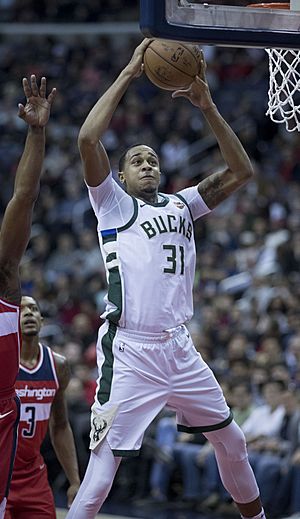 John Henson (39006091284).jpg