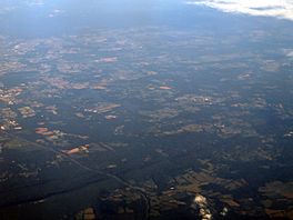 Lake Manassas, Gainesville, Virginia (14496990292).jpg