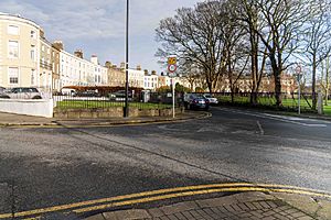 Marino crescent, Dublin.jpg