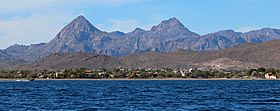 Montañas de Loreto, Baja California Sur (cropped).jpg