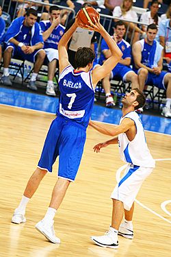 Nemanja-bjelica-universiade-2009-beograd-atipiks