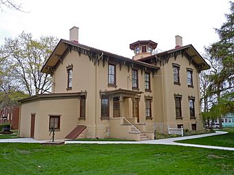 Tanner House Aurora.JPG