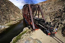 Trochita puente sobre Río Chico