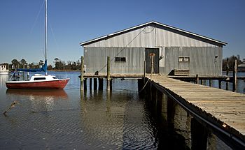 Urbanna Creek, Urbanna Virginia (33231005346).jpg