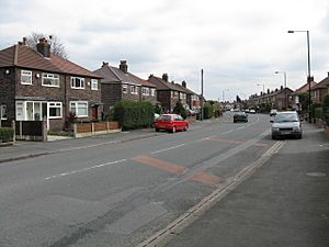 Broadheath - Sinderland Road - geograph.org.uk - 1230917