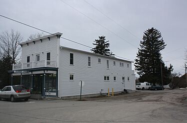 EllisonBayWisconsinPioneerStore2011