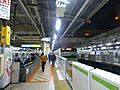 JRUenostation-platform-doors-night-march6-2016