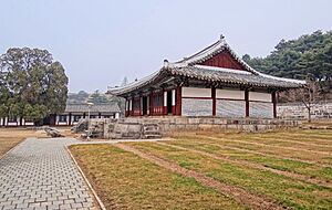 Kaesong-Museum-Building-2014