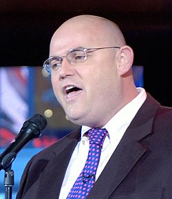 Ronan Tynan on "Good Morning America" Nov 2006 (cropped).jpg