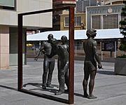 Sobre la crítica (2006), Elx