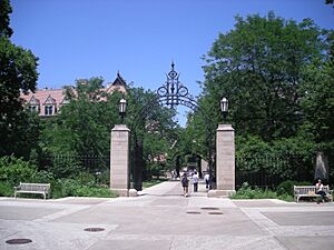 University of Chicago July 2013 19 (Main Quadrangles)