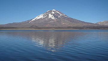 Volcan Maipo et sa Lagune.JPG