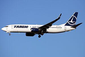 YR-BGK Boeing 737-82R Tarom LHR 17.1.22