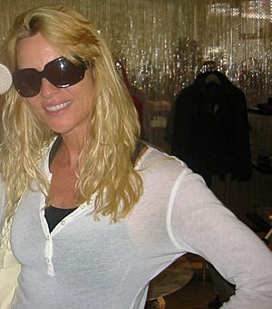 Fleur & Nicollette Sheridan cropped