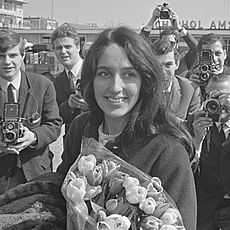 Joan Baez (1966)