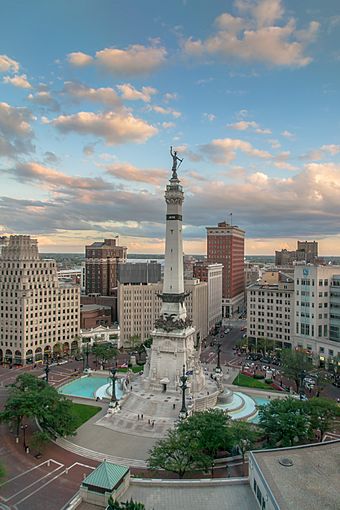 Monument Circle, Indianapolis, Indiana, USA.jpg