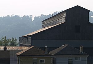 An old factory in Blawnox