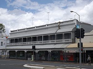 Phoenix Buildings, Woolloongabba.jpg