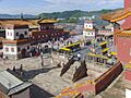 Puning Temple, Place in front of hall of Mahayana