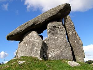 Trethevy quoit cornwall02