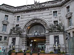 Waterloo station main entrance.JPG