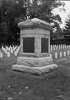 CONFEDERATE SOLDIERS and SAILORS MONUMENT (cropped)